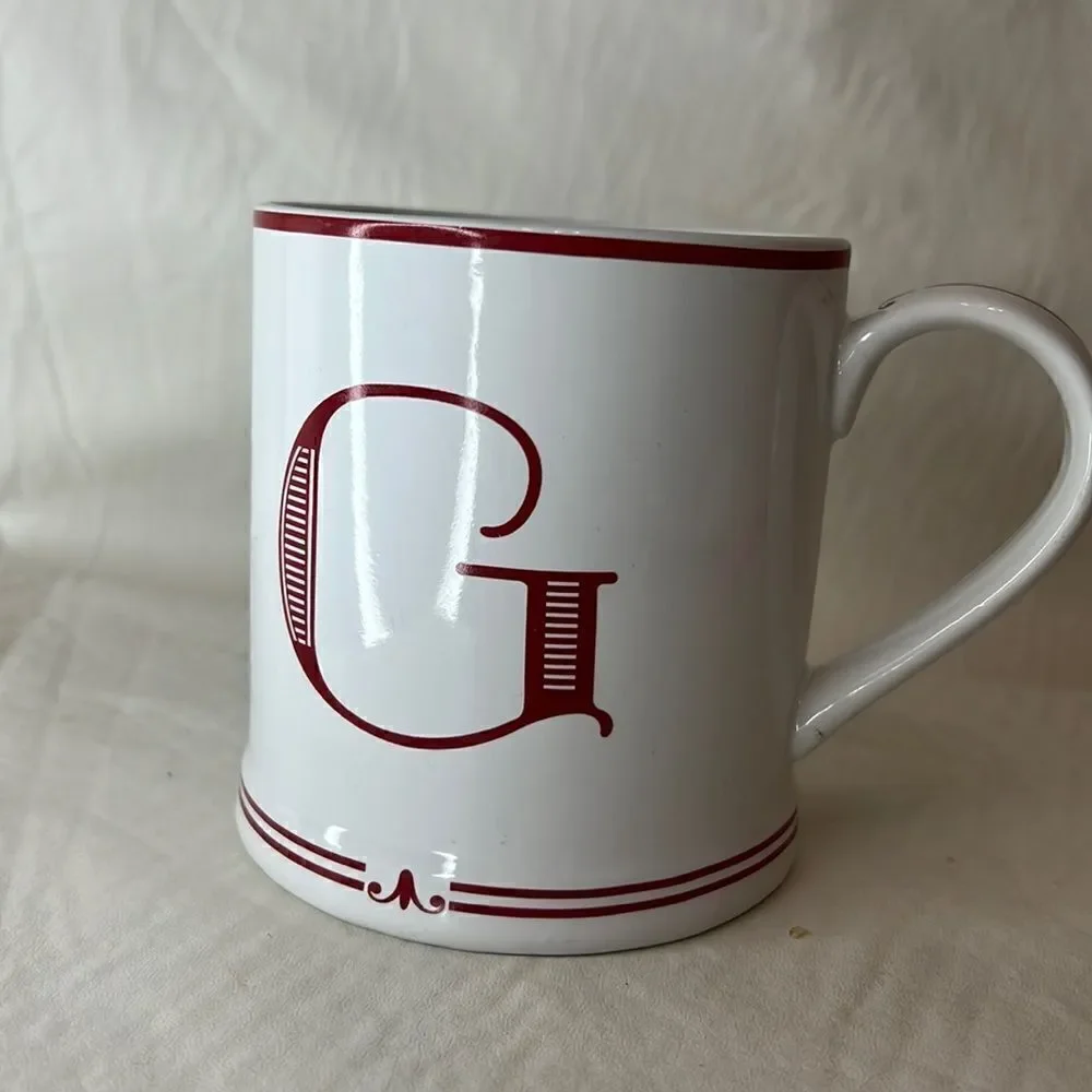Sue La Table 16 Oz G Letter Coffee Tea Mug White Red 4 In Tall 3 1/4 In Diameter